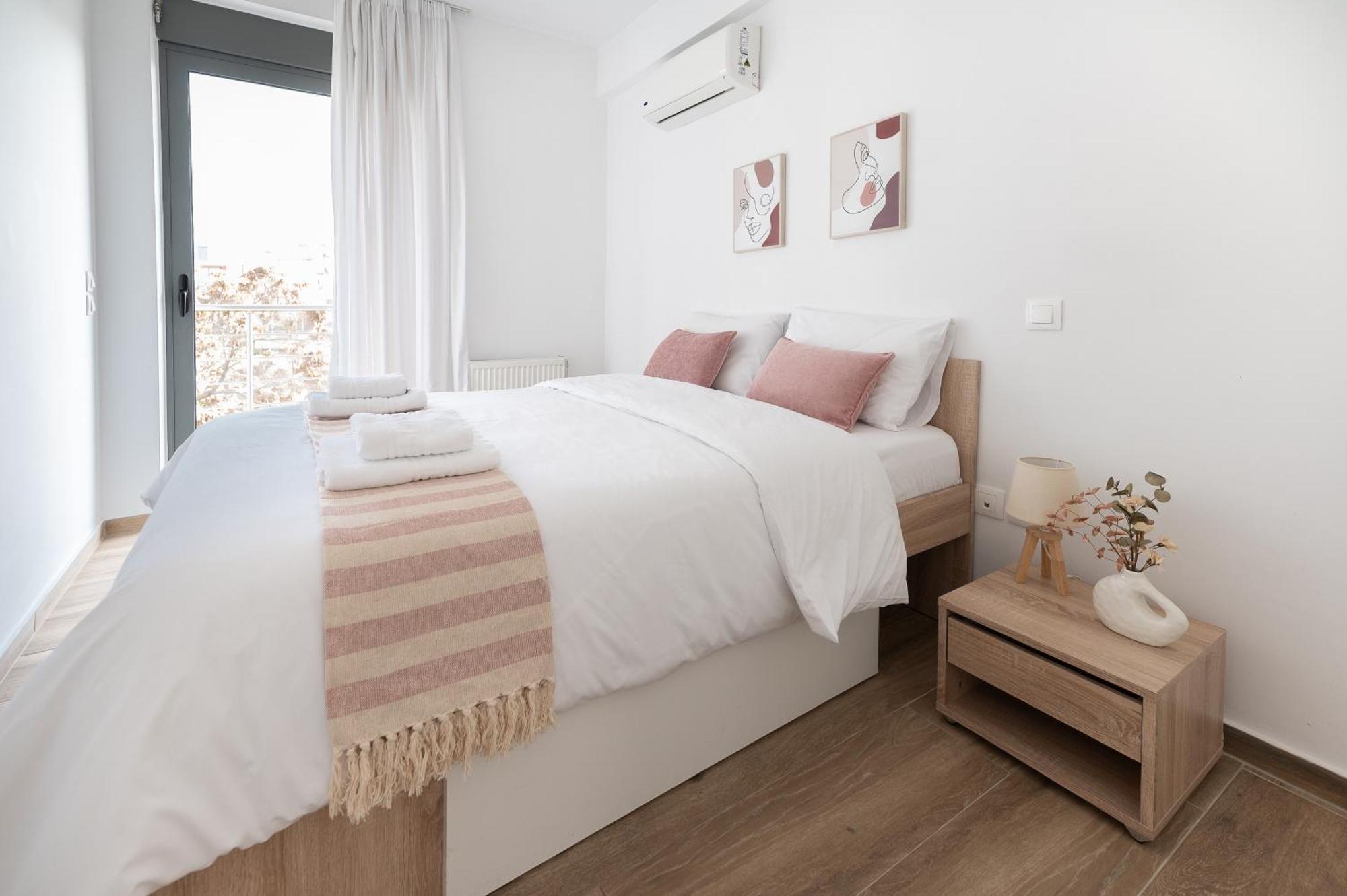 Stylish Spacious Apartment In Palaio Faliro Athens Luaran gambar